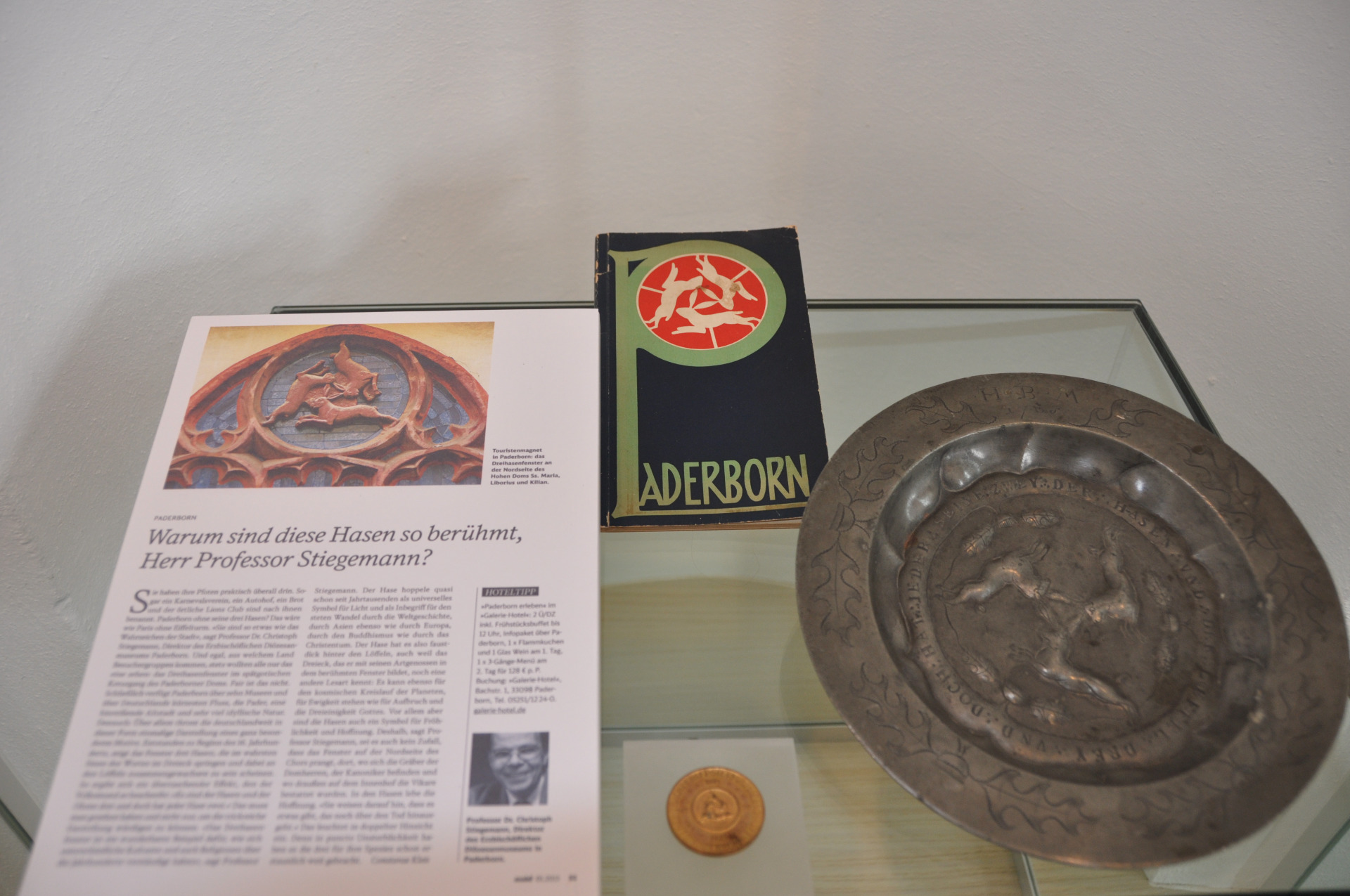 Das Paderborner Drei Hasen Motiv Kreismuseum Wewelsburg